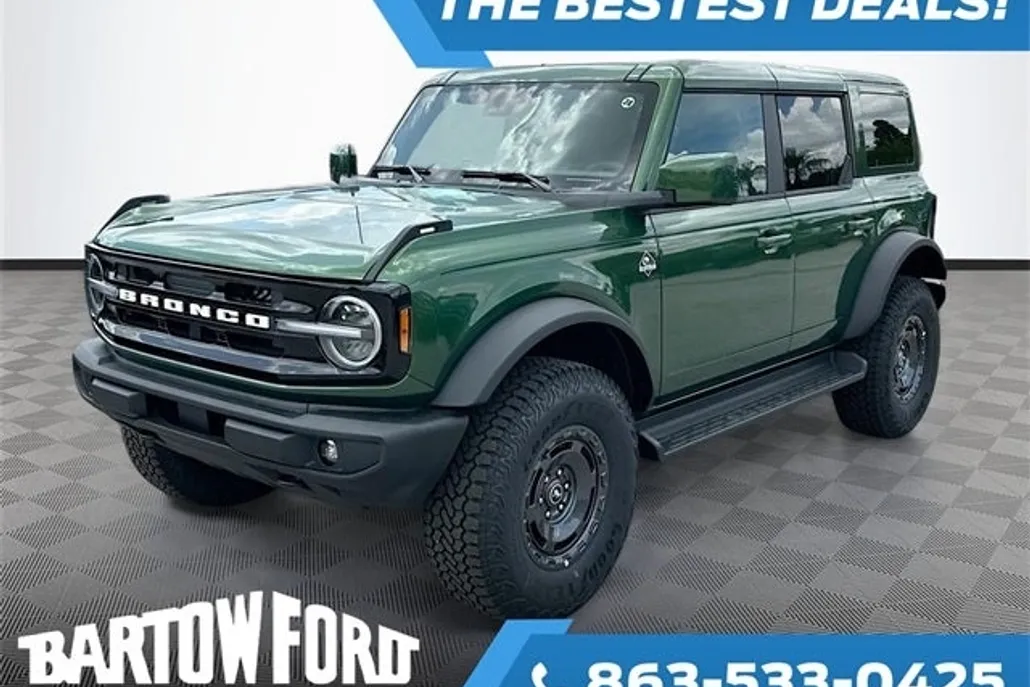 2025 Ford Bronco Outer Banks photo 1