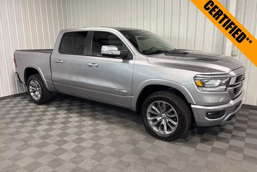2022 Ram 1500 Laramie photo 1
