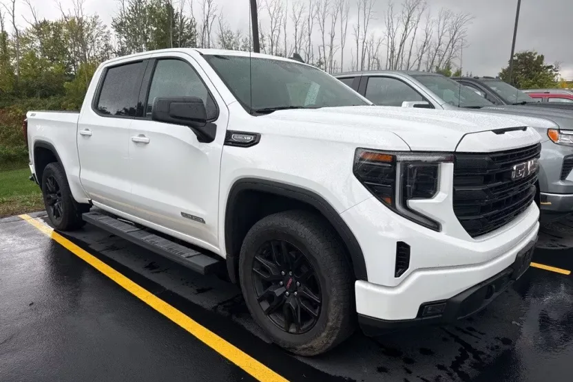 2022 Gmc Sierra 1500 Elevation photo 1