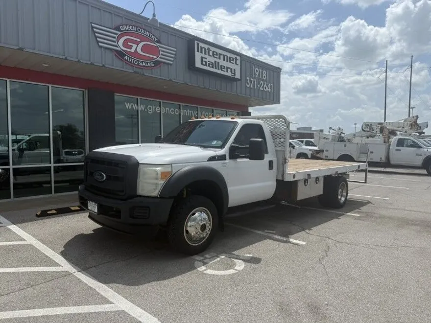 2015 Ford F-550 XL photo 1