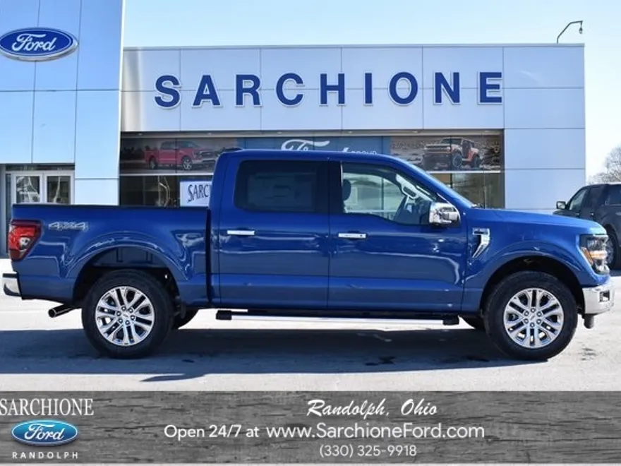 2025 Ford F-150 XLT photo 1