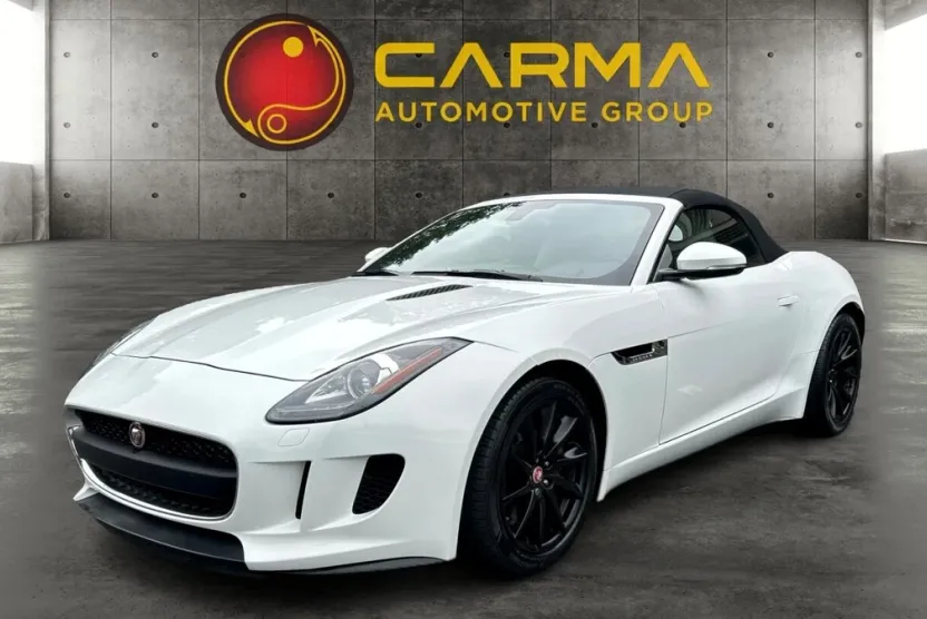 2016 Jaguar F-TYPE Base photo 1