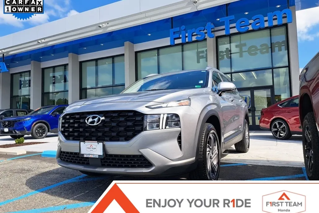 2023 Hyundai Santa Fe SEL photo 1