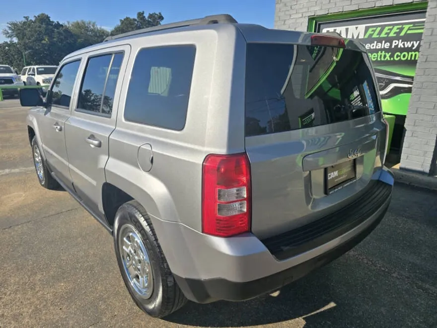2015 Jeep Patriot Sport photo 1