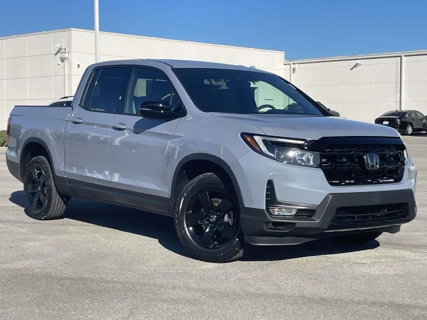 2026 Honda Ridgeline Black Edition photo 1