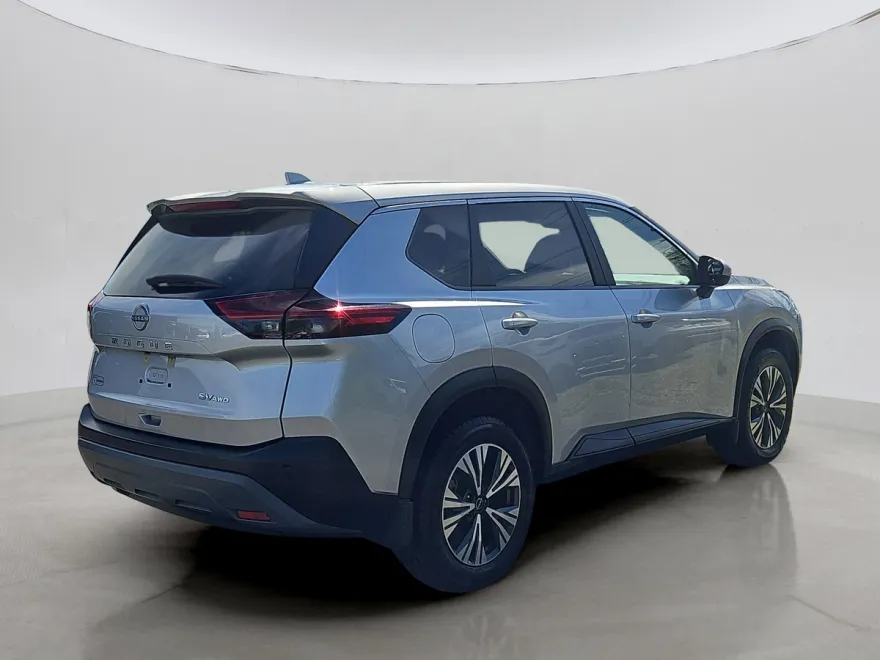 2023 Nissan Rogue SV photo 1