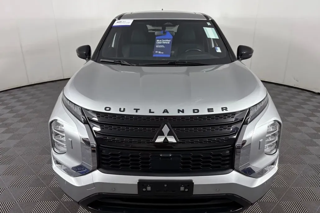 2022 Mitsubishi Outlander SE 2.5 S-AWC photo 1