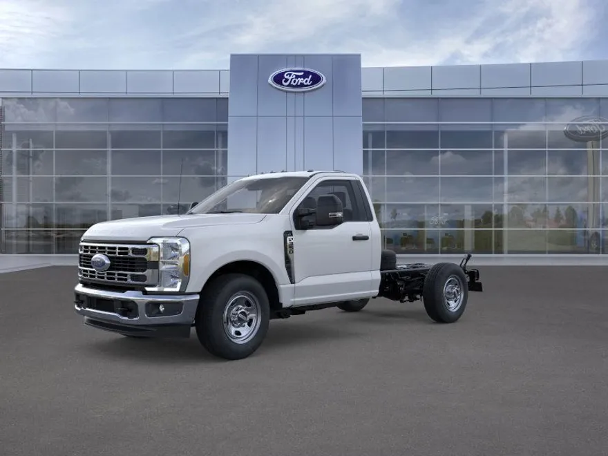 2026 Ford F-350 XL photo 1