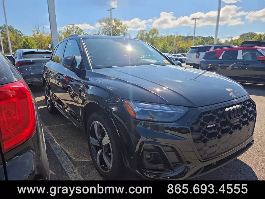 2022 Audi Q5 S line Premium Prestige photo 1