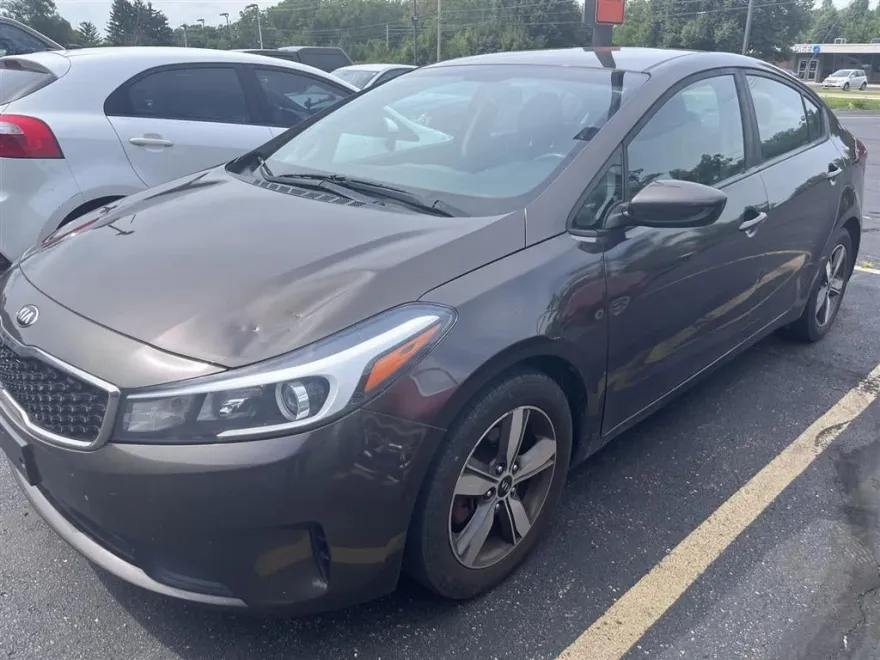 2018 Kia Forte LX photo 1