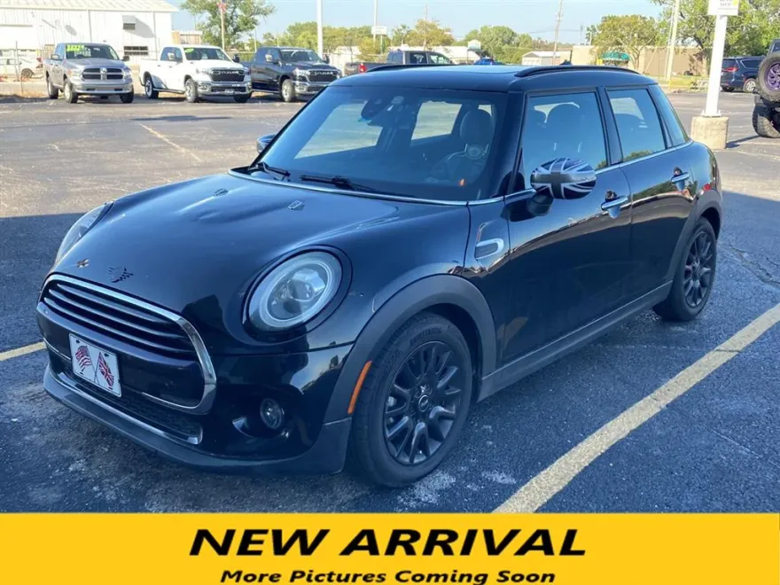 2020 Mini Cooper 4 Door Hardtop photo 1