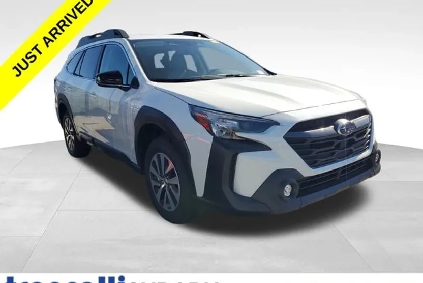 2025 Subaru Outback Premium photo 1
