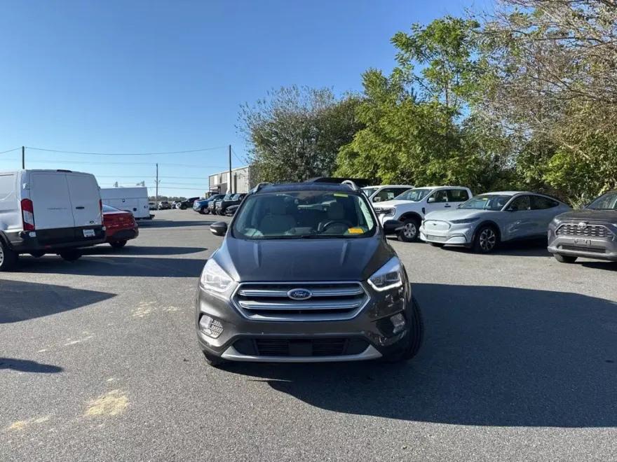 2018 Ford Escape Titanium photo 1