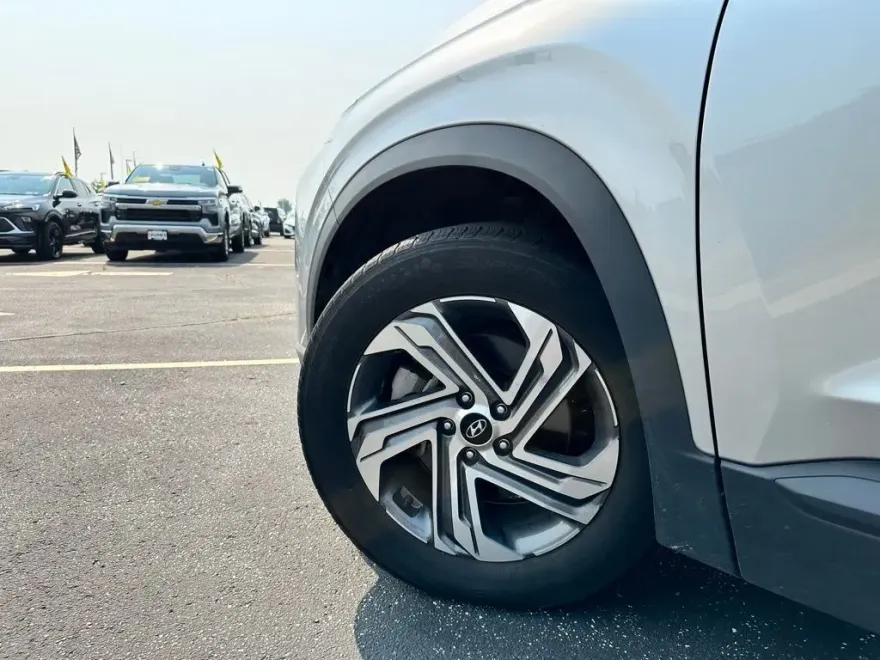2023 Hyundai Santa Fe SEL photo 1