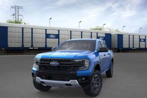 2025 Ford Ranger XLT photo 2