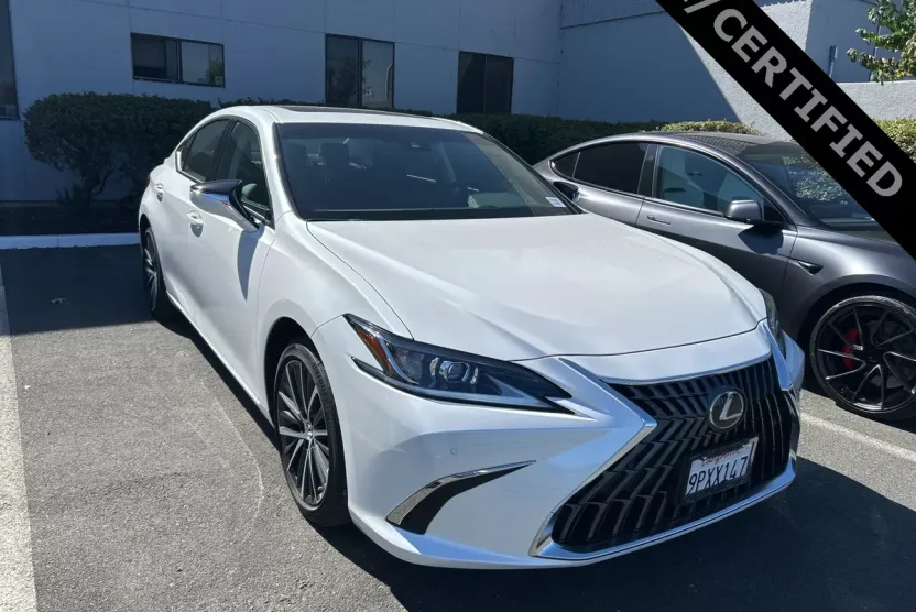 2025 Lexus ES 300h Base photo 1