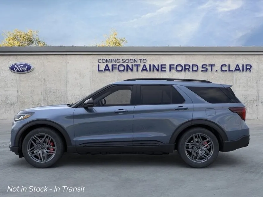 2025 Ford Explorer ST photo 3