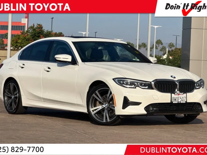 2021 Bmw 330i photo 1