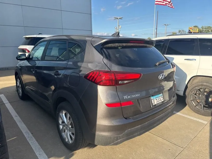 2020 Hyundai Tucson SE Sport photo 1