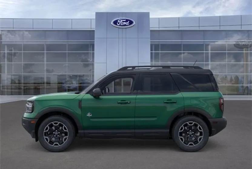 2025 Ford Bronco Sport Outer Banks photo 1