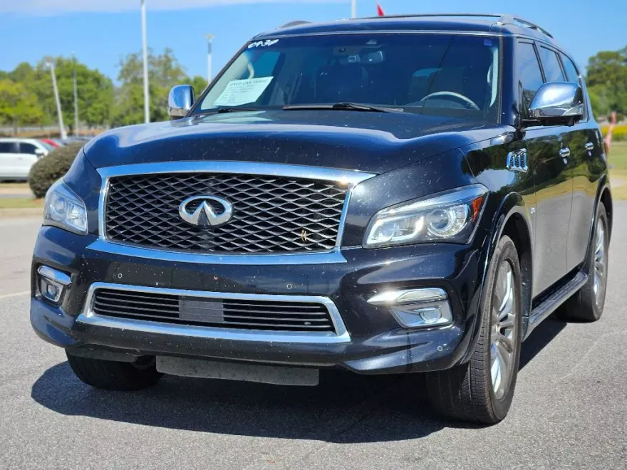 2017 Infiniti QX80 Base photo 1