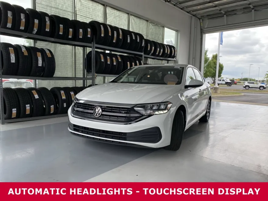 2022 Volkswagen Jetta 1.5T S photo 1