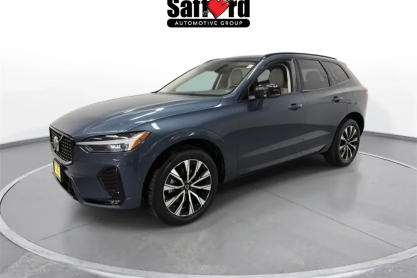2024 Volvo XC60 B5 Plus photo 1
