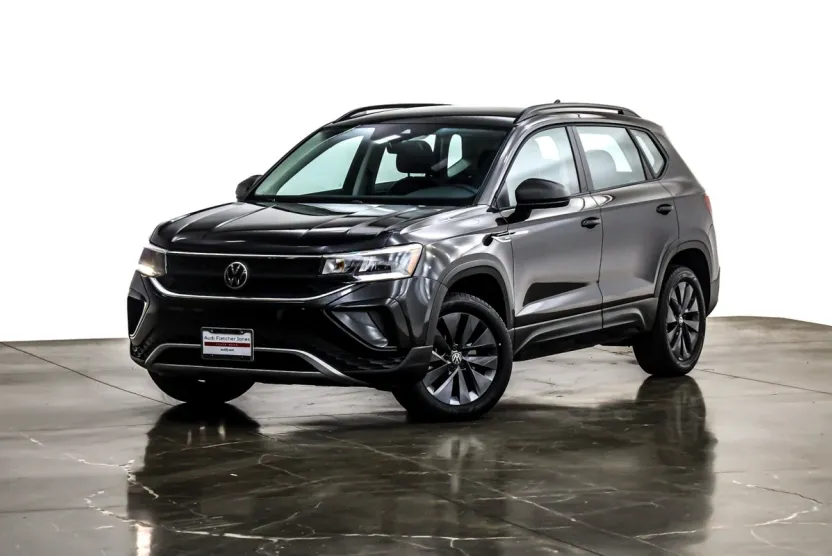 2022 Volkswagen Taos S photo 1