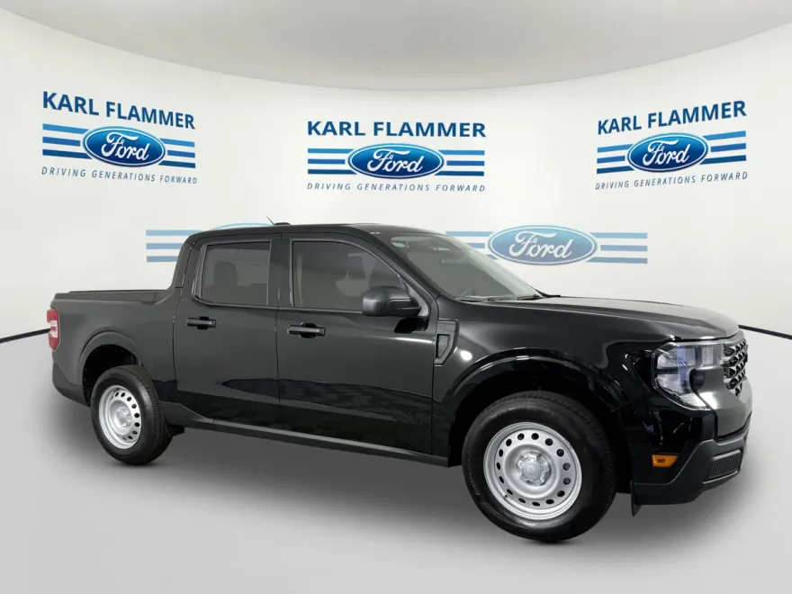 2025 Ford Maverick XL photo 1