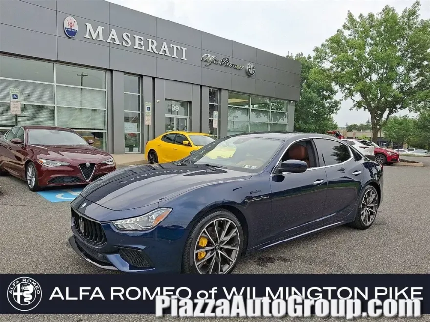 2022 Maserati Ghibli Modena Q4 photo 1
