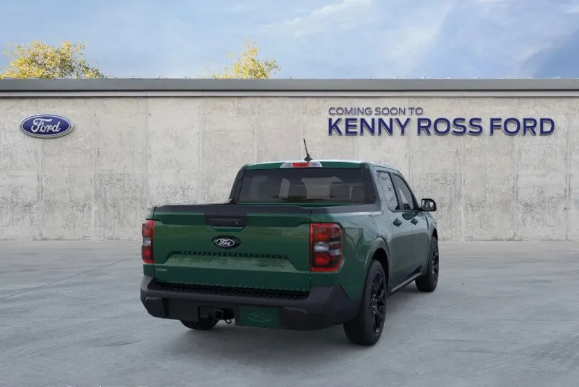 2025 Ford Maverick XLT photo 1