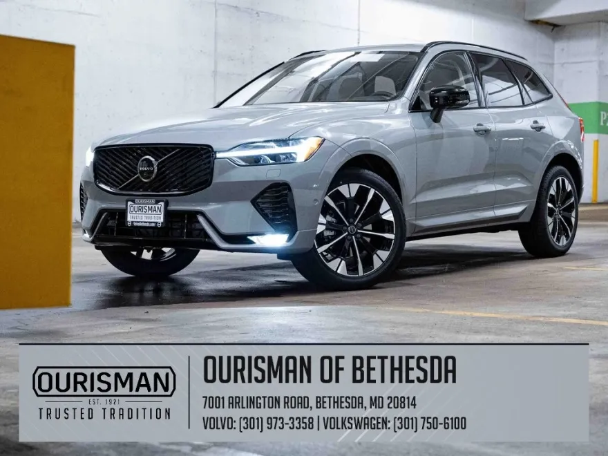 2026 Volvo XC60 B5 photo 1