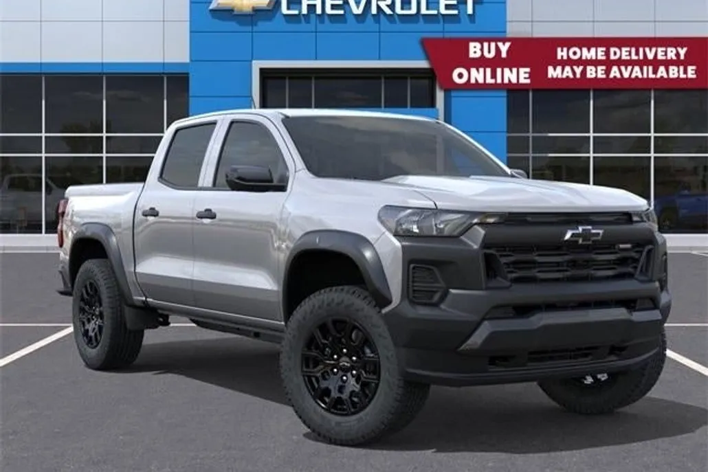 2026 Chevrolet Colorado Trail Boss photo 1
