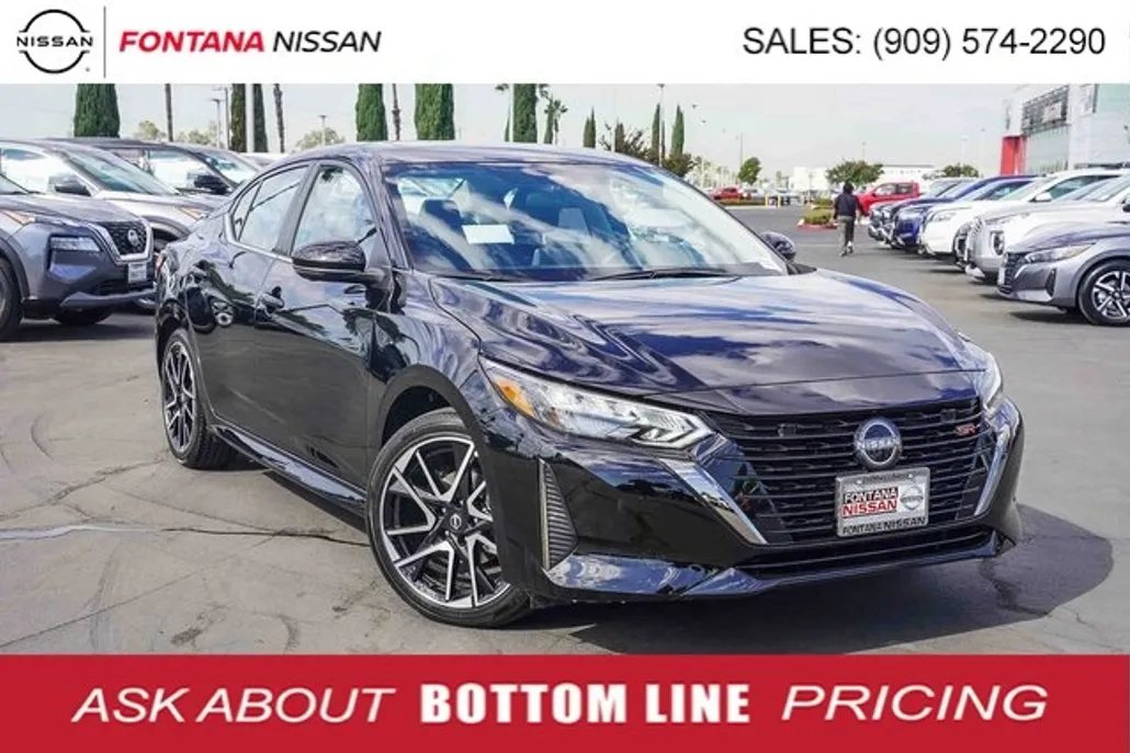 2025 Nissan Sentra SR photo 1