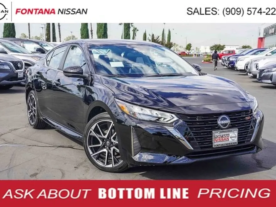 2025 Nissan Sentra SR photo 1