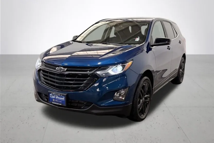 2021 Chevrolet Equinox LT photo 1