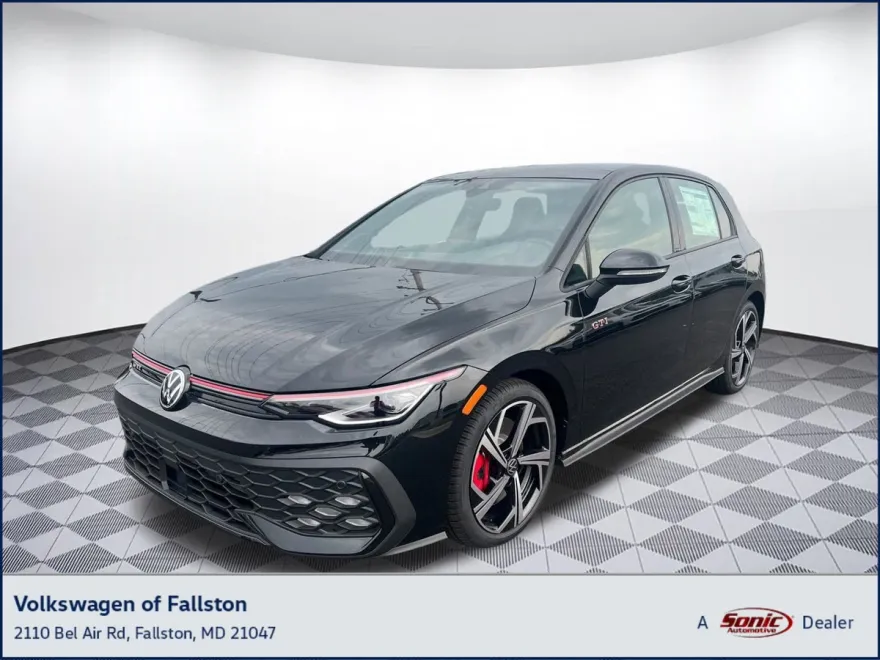 2025 Volkswagen Golf GTI SE photo 1