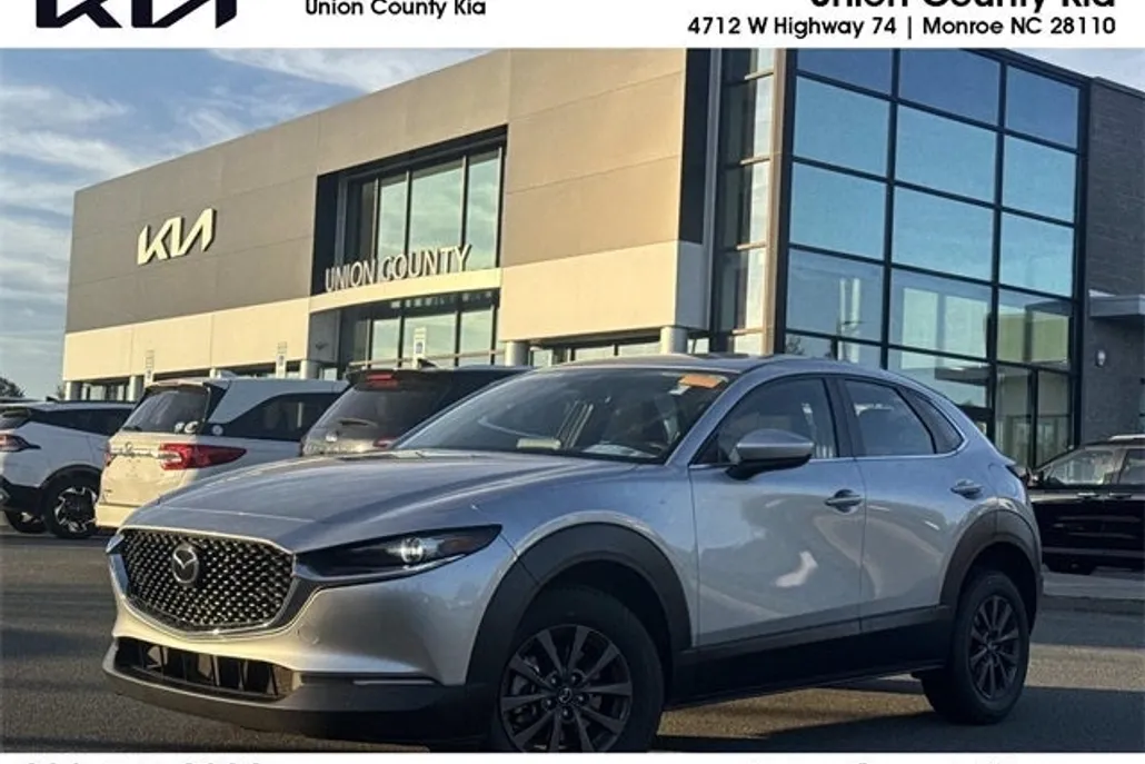 2020 Mazda CX-30 S photo 1