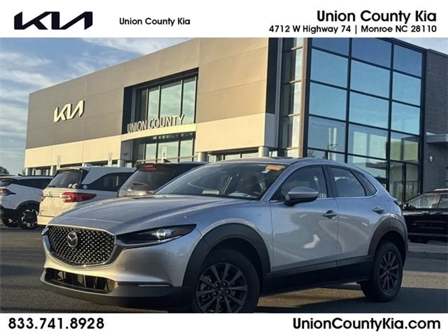 2020 Mazda CX-30 S photo 1