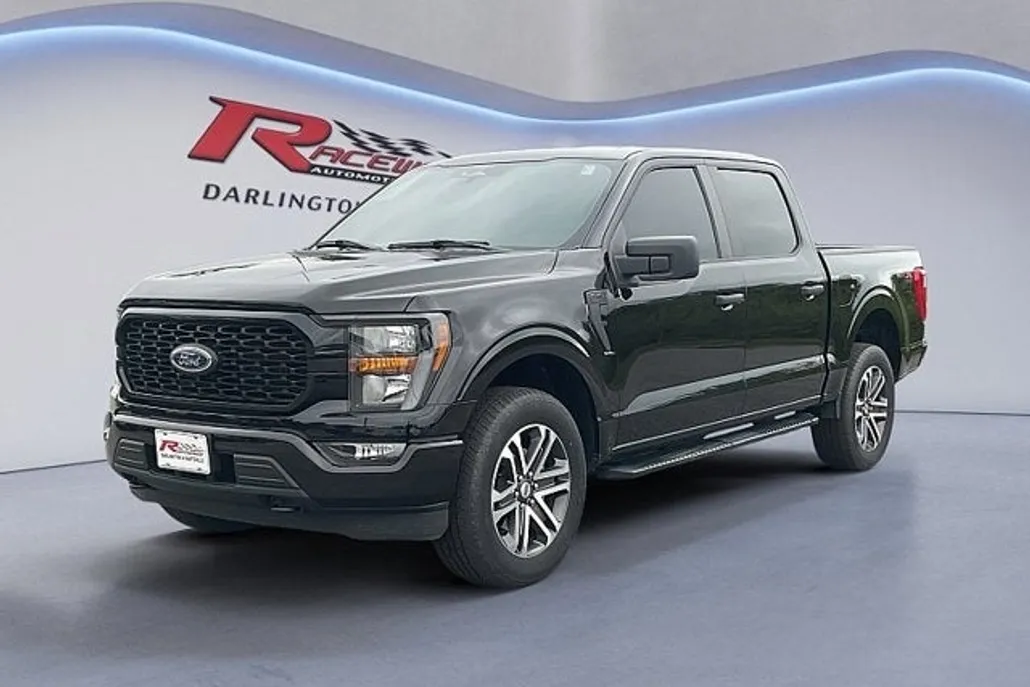 2023 Ford F-150 XL photo 1