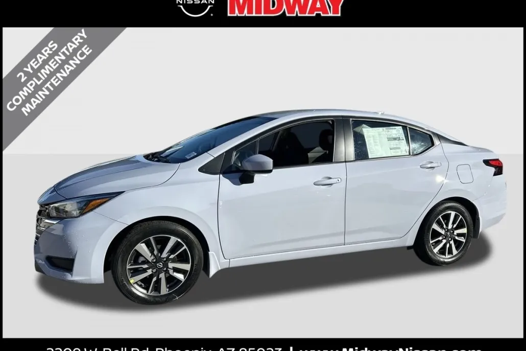 2025 Nissan Versa 1.6 SV photo 1