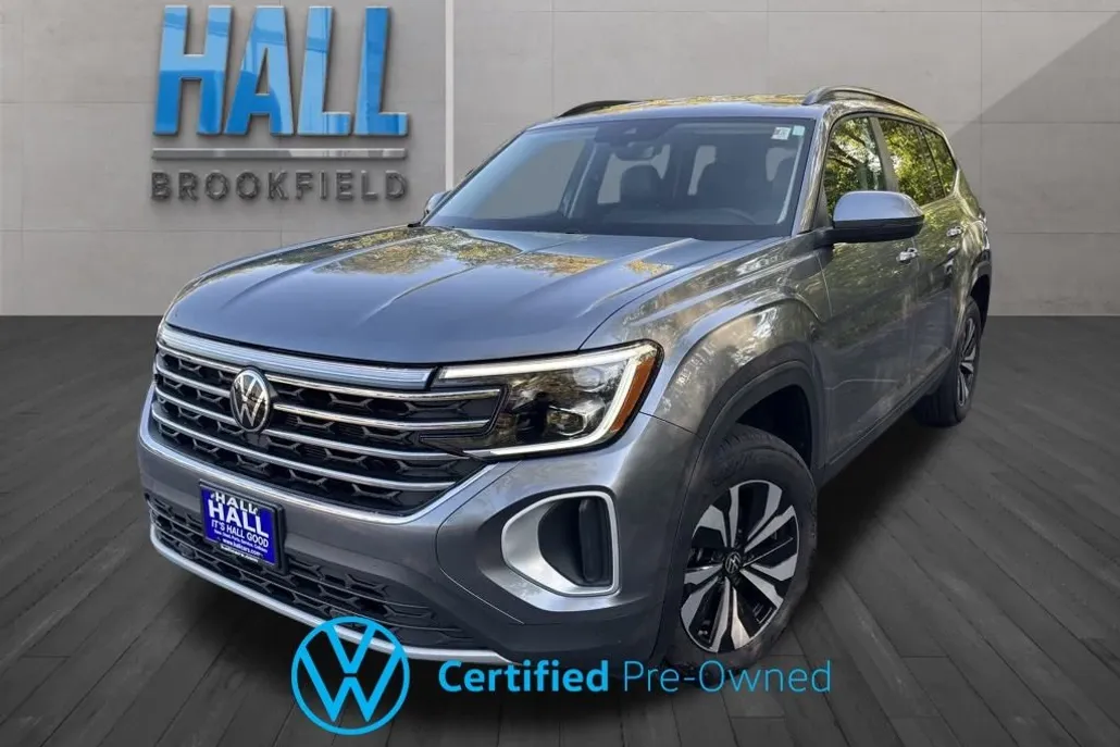 2025 Volkswagen Atlas SE photo 1