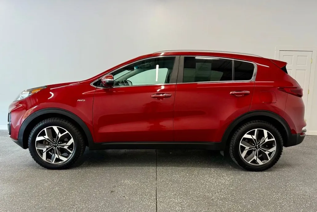 2020 Kia Sportage EX photo 1
