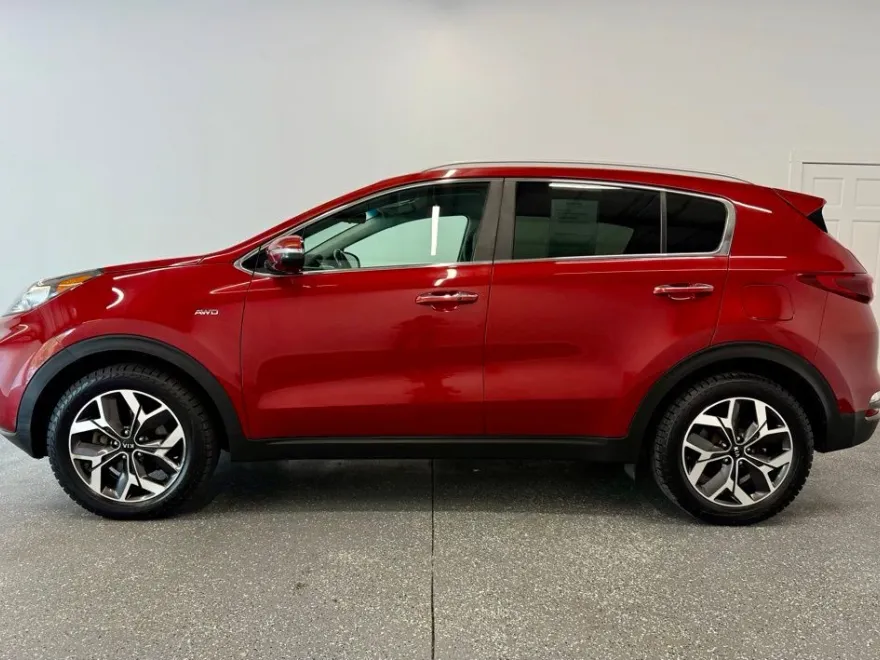 2020 Kia Sportage EX photo 1