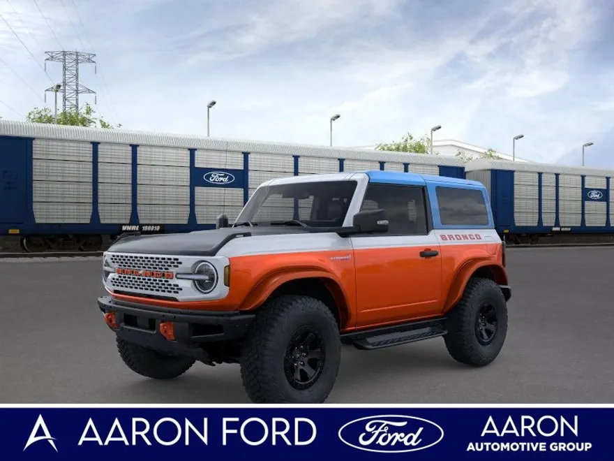 2025 Ford Bronco First Edition photo 1