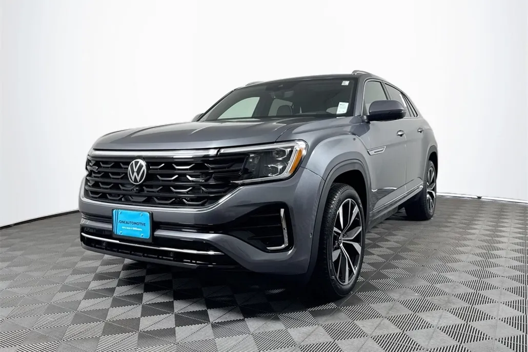 2025 Volkswagen Atlas Cross Sport SEL Premium R-Line photo 1