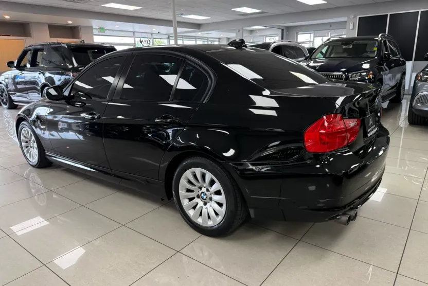 2009 Bmw 328i 3-series photo 1