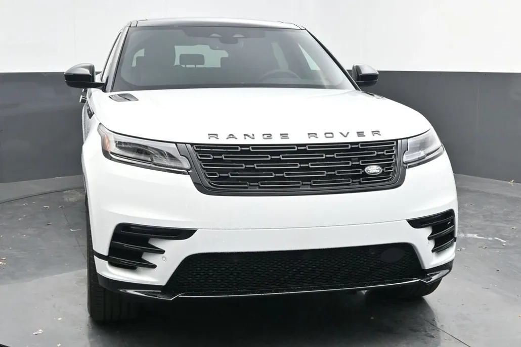 2025 Land Rover Range Rover Velar P250 Dynamic SE photo 1