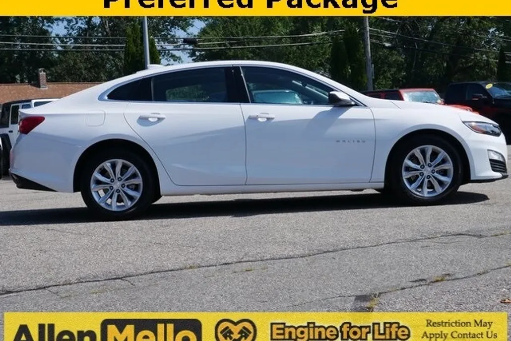 2025 Chevrolet Malibu 1LT photo 1