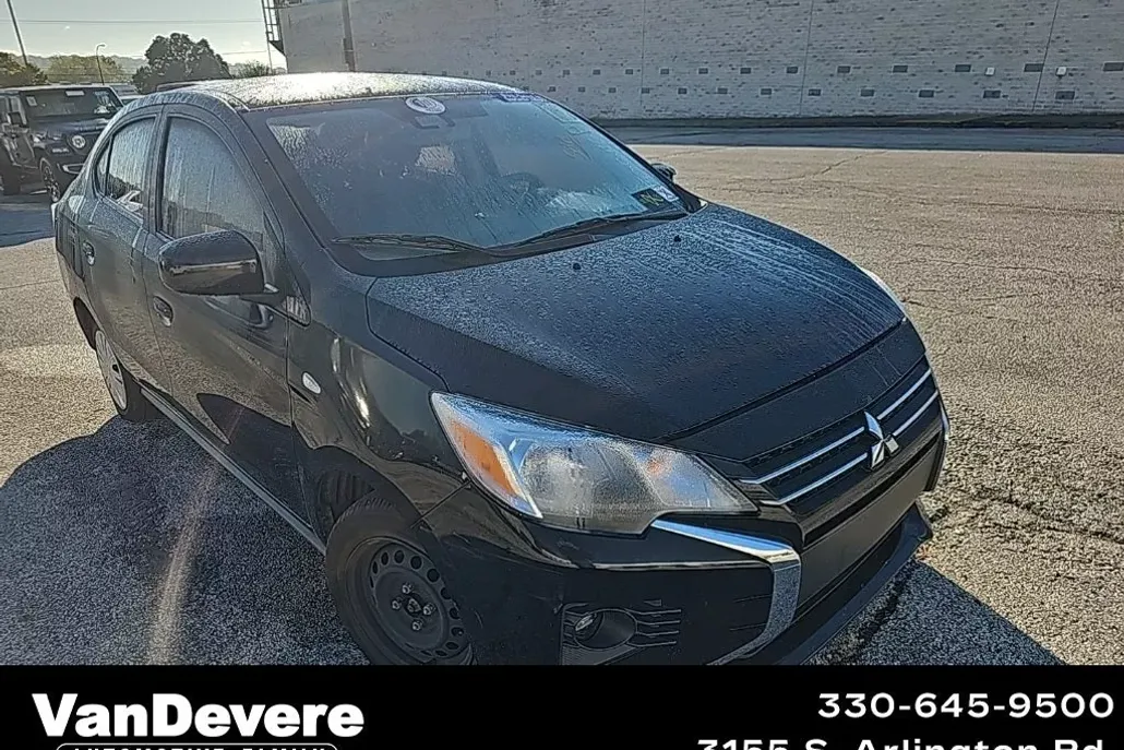 2022 Mitsubishi Mirage G4 ES photo 1